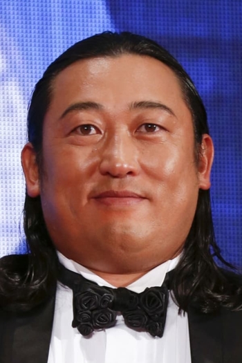 Actor Ryuji Akiyama