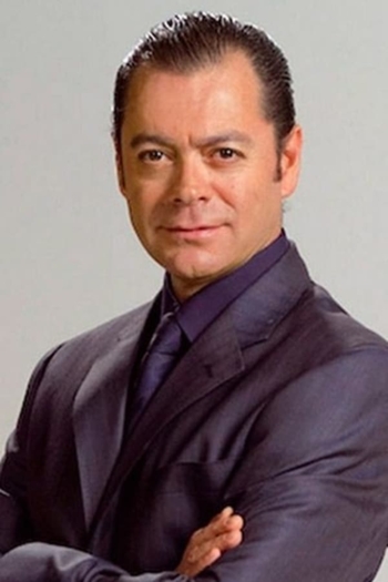 Actor Roberto Blandon