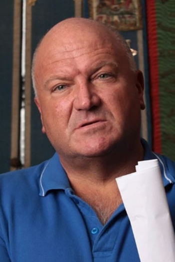 Actor Bob Crow