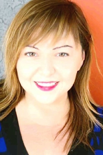 Actor Lisa Valenzuela