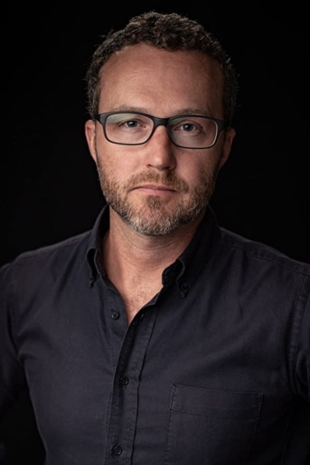 Actor Devon Gummersall