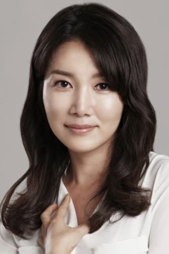 Actor Yoon Ji-sook