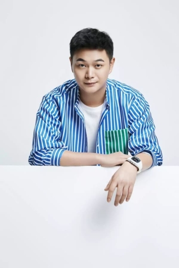 Actor Guan Zijing
