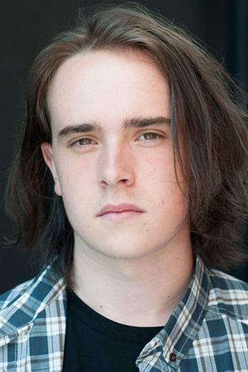 Actor Mackenzie Proll