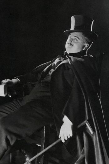 Actor Alexander Woollcott