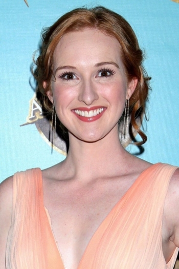 Actor Erin Mackey