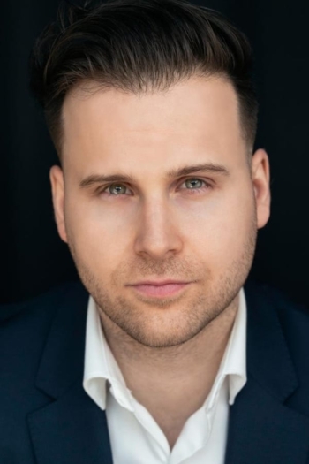 Actor Duncan Alexander