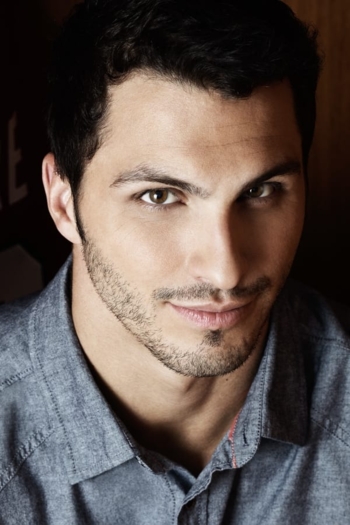 Actor Maxim Lapierre