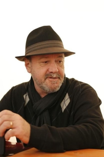 Actor Nicu Alifantis