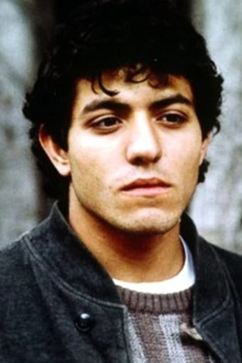 Actor Roberto Mariano