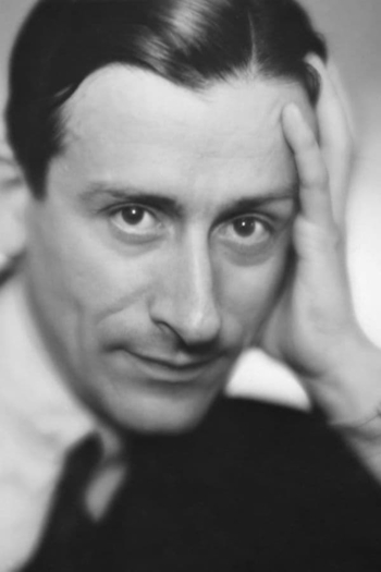 Actor Raymond Bernard