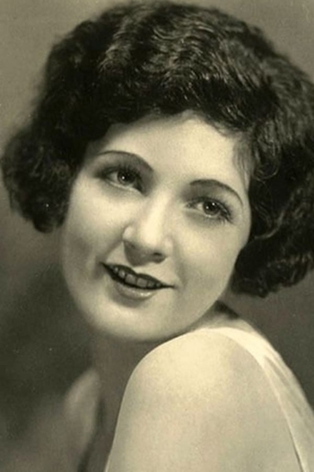 Actor Merna Kennedy