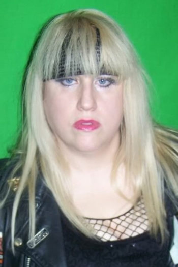 Actor Amy Lee Murray