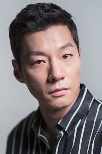 Actor Lee Chun-hee