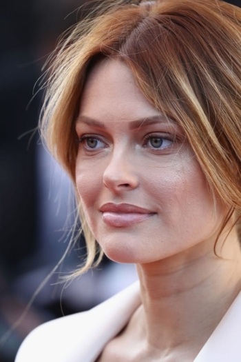 Actor Caroline Receveur