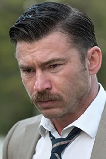 Actor William Mark McCullough