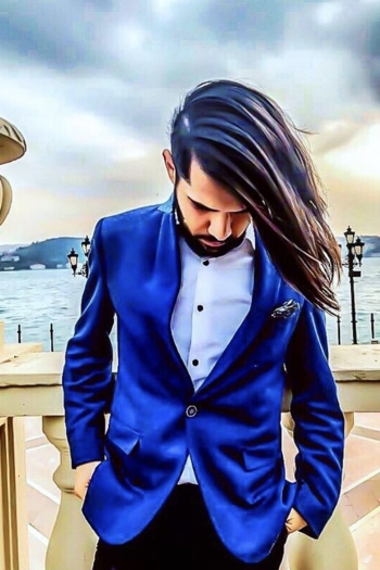 Actor Hazar Deniz BG