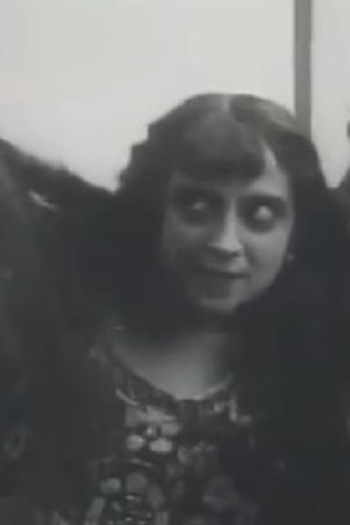 Actor Nina Tschernobajewa