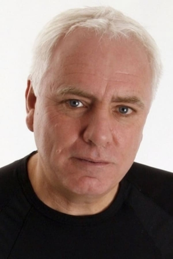 Actor Dave Spikey