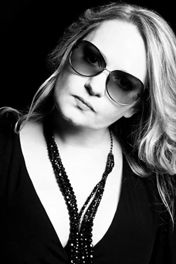 Actor Anne Lise Schaich