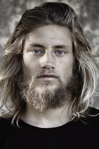 Actor Greyson Fletcher