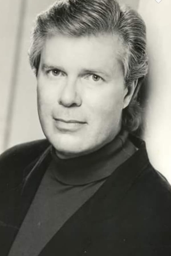 Actor Davis Malis