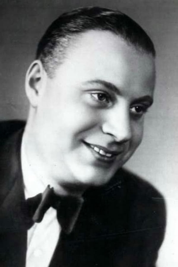 Actor Aleksandr Menaker