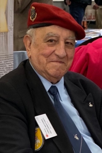 Actor Roger Holeindre