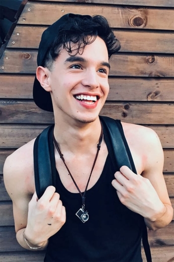 Actor Andres Cardona