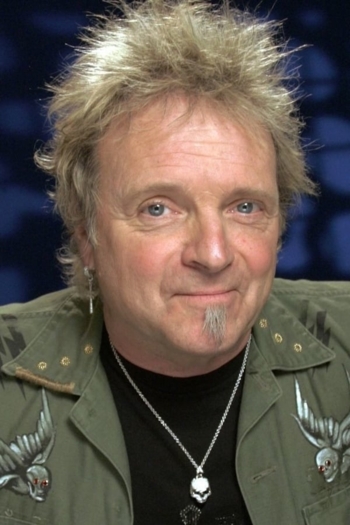 Actor Joey Kramer