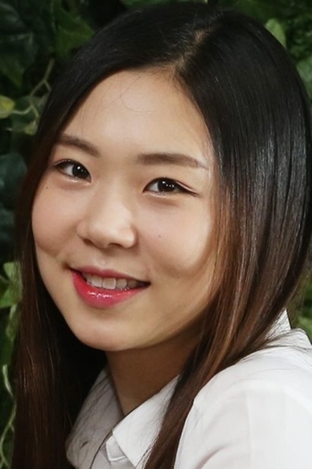 Actor Yoon Se-na