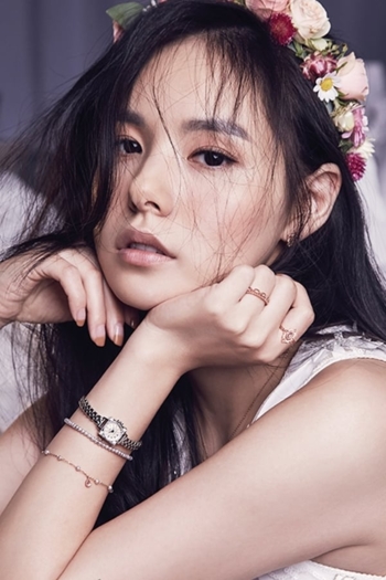 Actor Min Hyo-rin