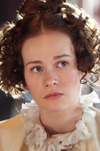 Actor Annabelle Hettmann