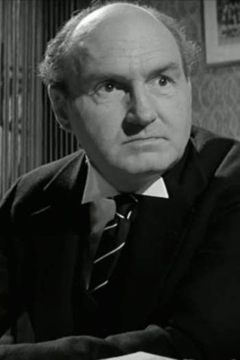 Actor Maurice Denham