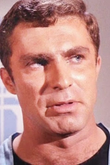 Actor Garth Pillsbury