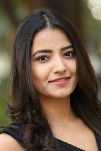 Actor Rukshar Dhillon