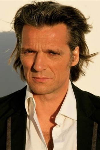 Actor Yvan Le Bolloc'h