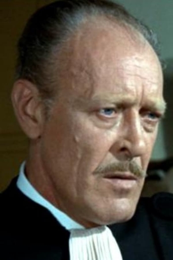 Actor Robert le Béal