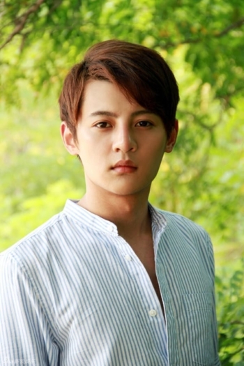 Actor Zhou Jun Chao