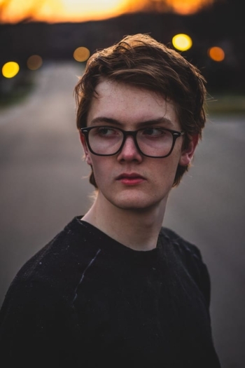 Actor Jackson Sheire