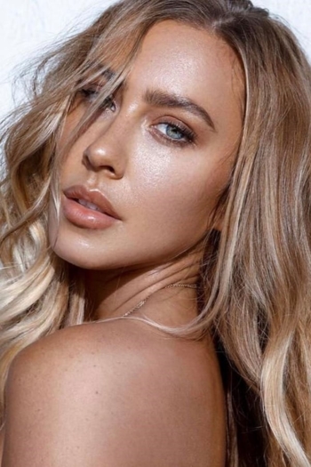 Actor Theresa Marie Mingus