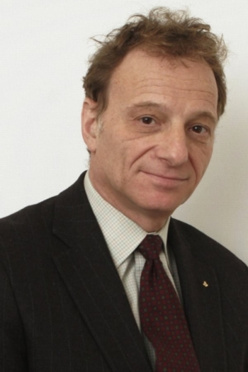 Actor Hank Sheinkopf