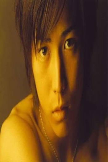 Actor Kenta Kamakari