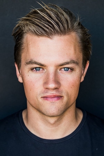 Actor Peter Coventry Smith