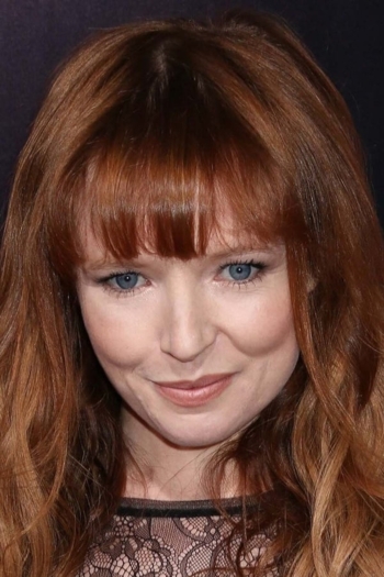 Actor Stef Dawson