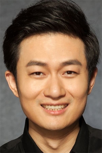 Film director Feng Keyu