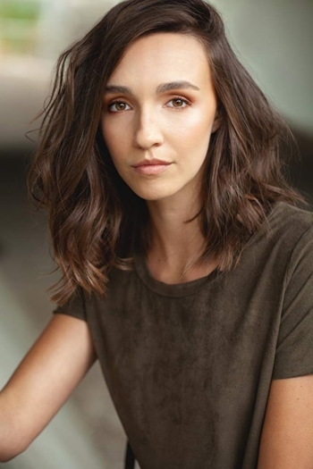 Actor Rachael Kathryn Bell