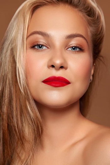 Actor Veronika Kovalenko