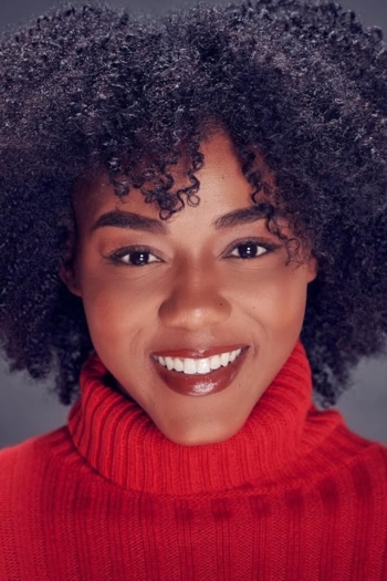 Actor Nia Holloway
