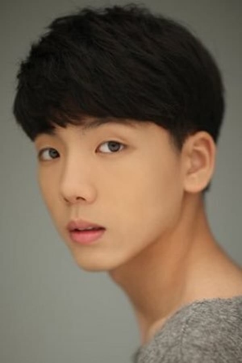 Actor Kim Dan-yul